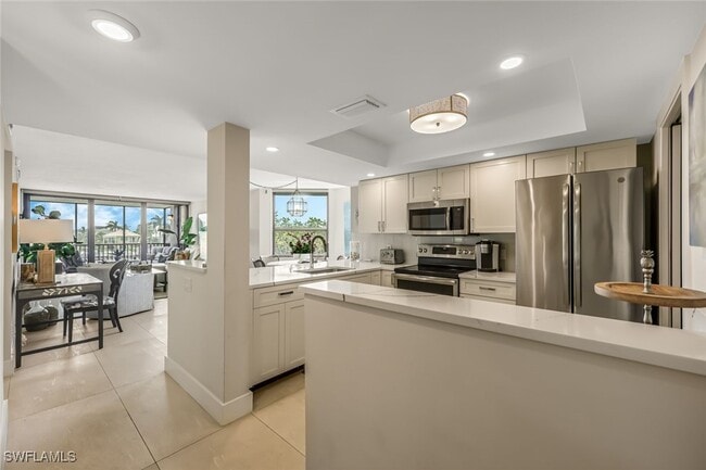 Building Photo - 10562 Gulf Shore Dr