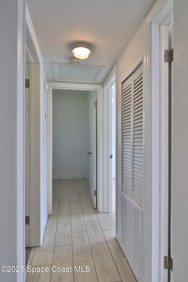 Building Photo - 3681 Rio Vista Way