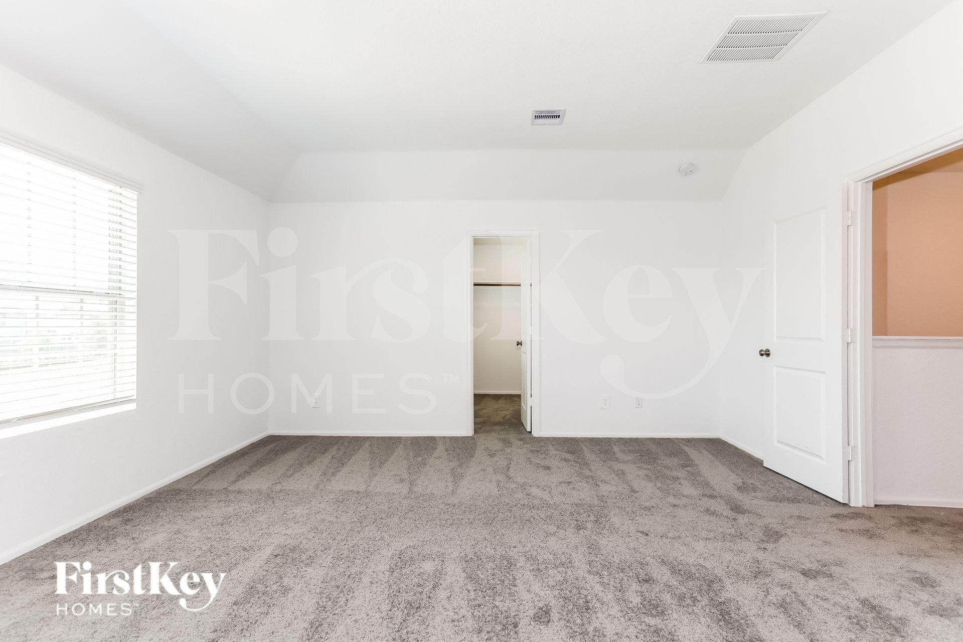 Building Photo - 23926 Lakota Cyn Dr