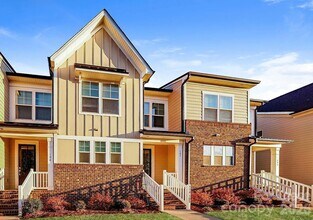 Building Photo - 108 Glencoe Ln