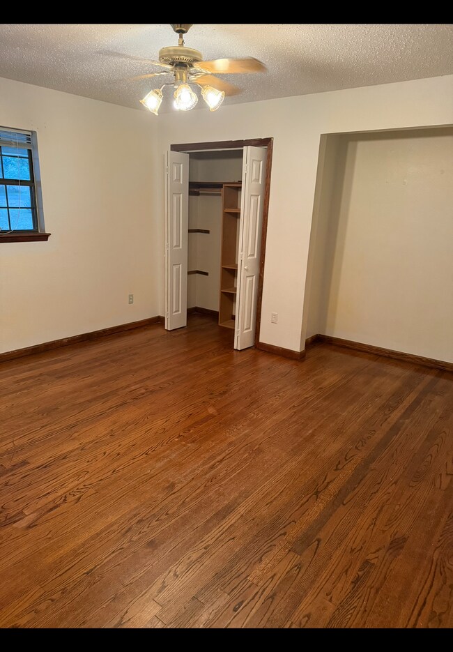 Building Photo - 3809 Addison Ave