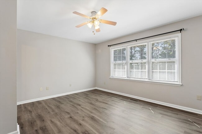 Building Photo - York County Condo Near NASA & Langley with Dual Suites + Sitting Area