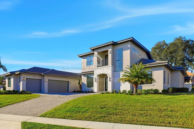 Building Photo - 705 Largovista Dr