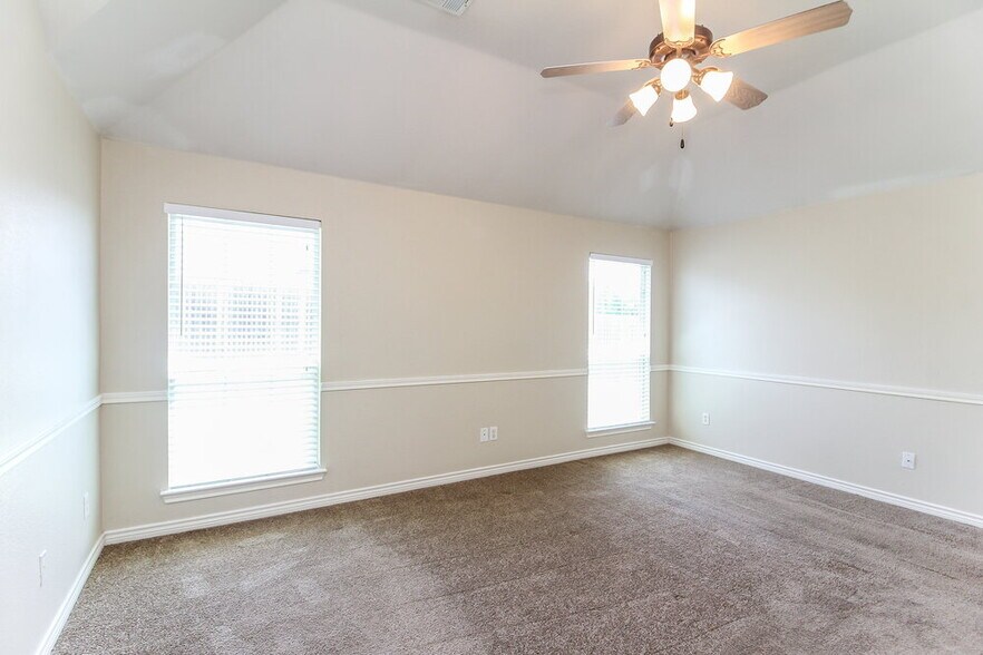 Building Photo - 7517 Creek Meadow Dr