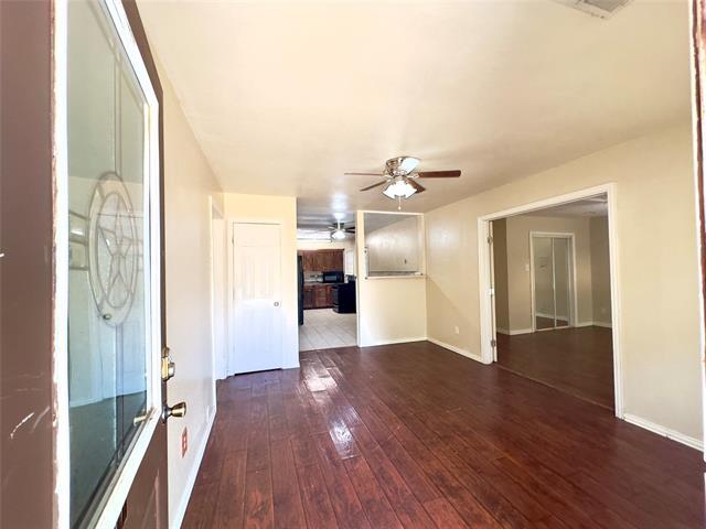 Building Photo - 4601 Clover Ln