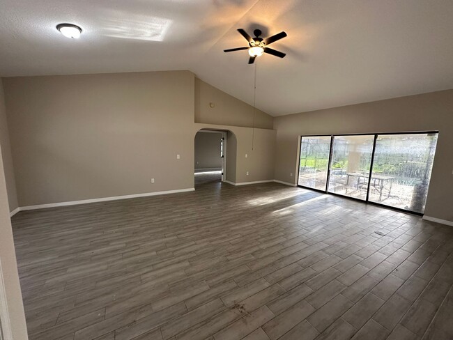 Building Photo - Newly Remodeled 3 Bedroom 2 Bath with Pool...