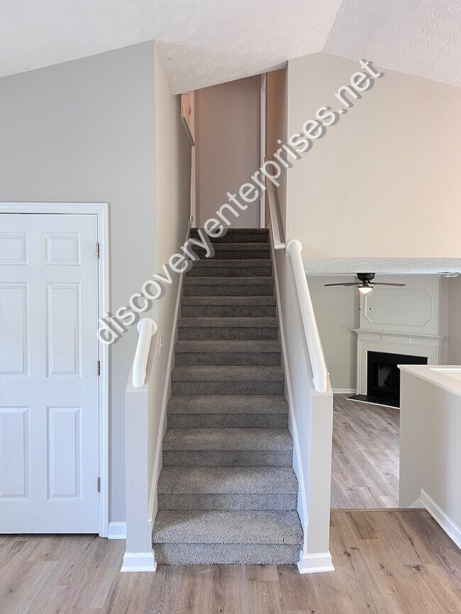 Building Photo - 1561 Norman Crossing