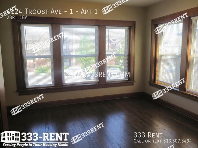 Building Photo - 4124 Troost Ave