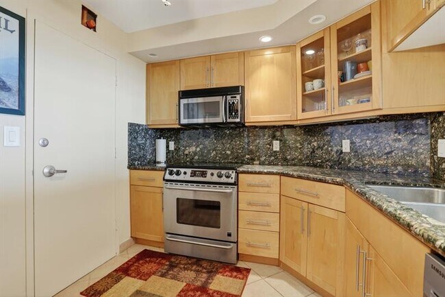Building Photo - 111 N Pompano Beach Blvd