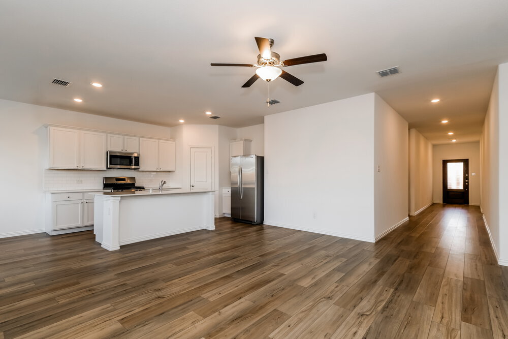 Building Photo - 1114 Daffodil St