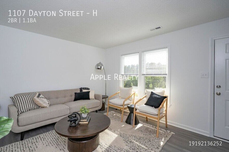 Building Photo - 1107 Dayton St