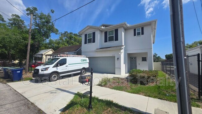 Primary Photo - 2203 E 23rd Ave