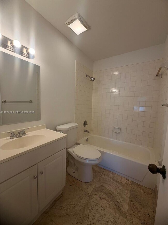 Building Photo - 8811 SW 123rd Ct