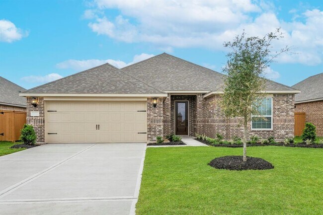 Primary Photo - 3210 Banyan Dr