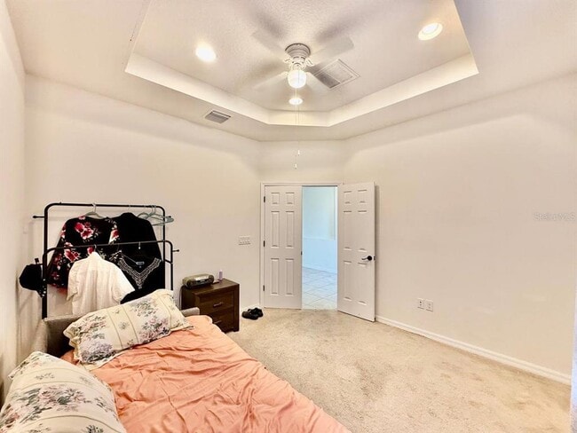 Building Photo - 7832 Red Hickory Pl