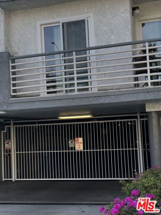 Building Photo - 1515 S Beverly Dr