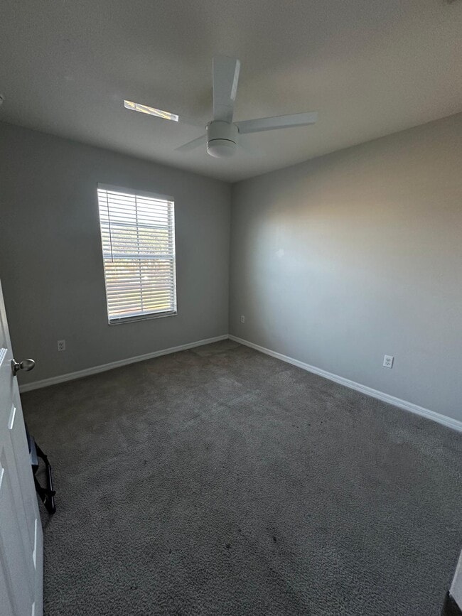 Building Photo - 14170 Oakham St