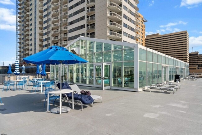 Building Photo - 3101 Boardwalk