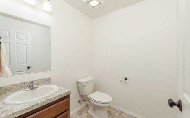 Building Photo - 1777 N Nina Cir
