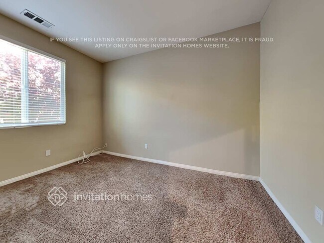 Building Photo - 4020 Vancouver Ln