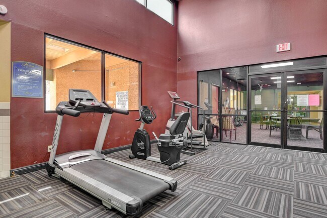 Building Photo - Charming 2 Bed 2 Bath!