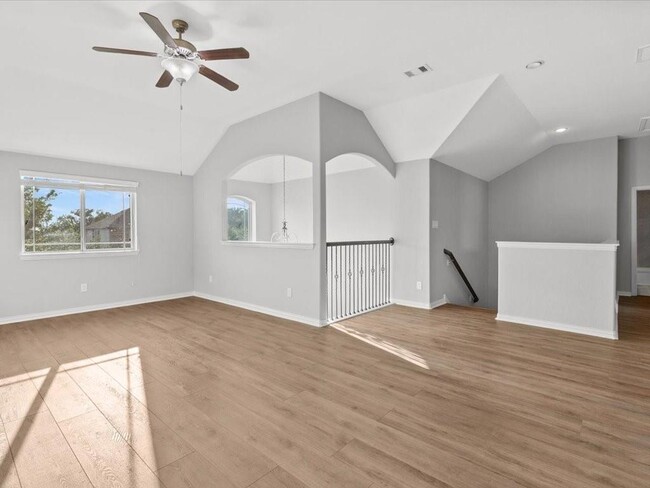 Building Photo - 17918 Tall Chestnut St