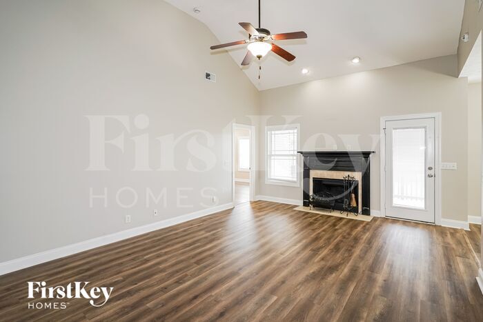 Building Photo - 848 Cherry Blossom Ln