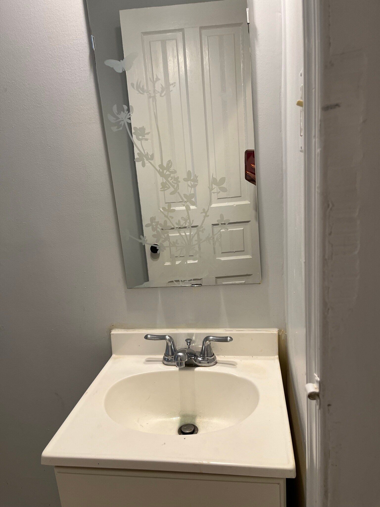 powder rm 1st - 263 West Rittenhouse Street