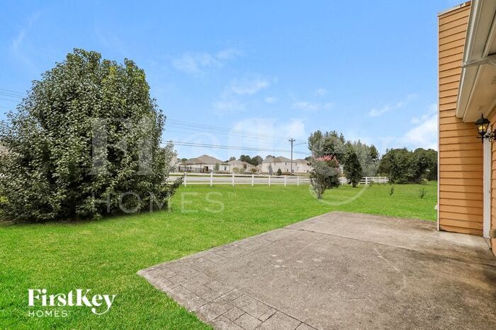 Building Photo - 1540 Summer Lake Terrace SW