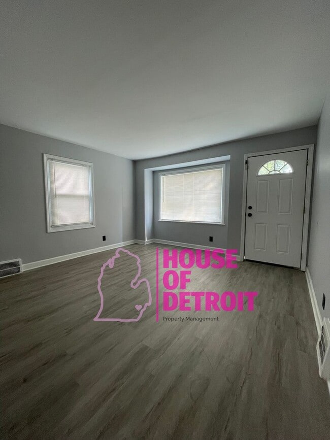 Building Photo - Beautiful 3 Bedroom Single Family ~Summer ...