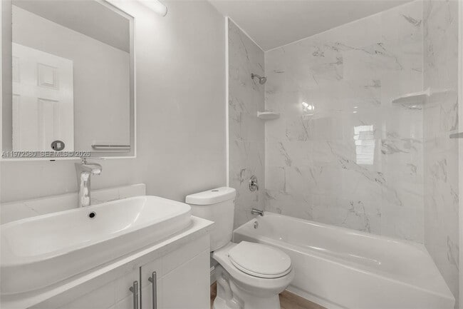 Building Photo - 10379 NW 35th St