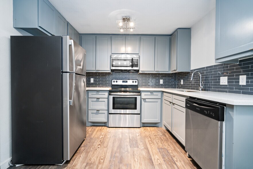 Building Photo - Dream Montrose - 3412 Graustark Street