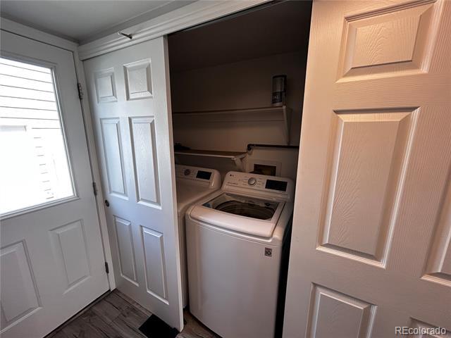 Building Photo - 7250 Devinney Ct