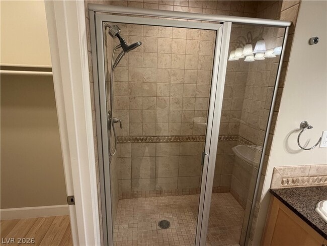 Building Photo - 2455 W Serene Ave