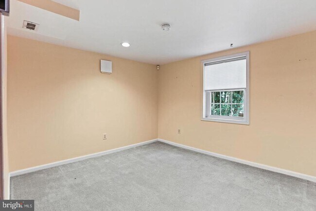 Building Photo - 11713 Kingtree St