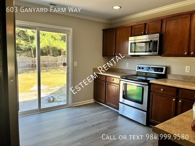 Building Photo - 603 Ganyard Farm Way