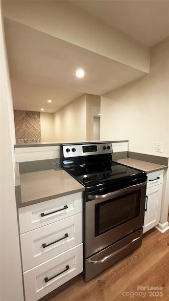 Building Photo - 4948 Sardis Rd