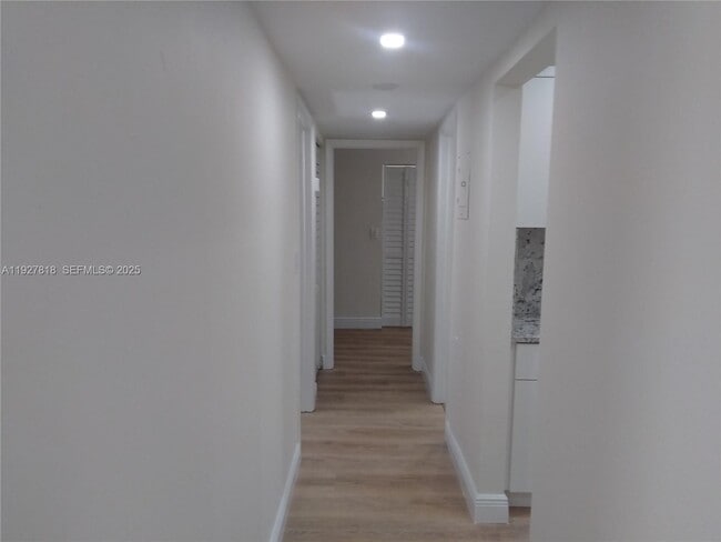 Building Photo - 8325 SW 72nd Ave