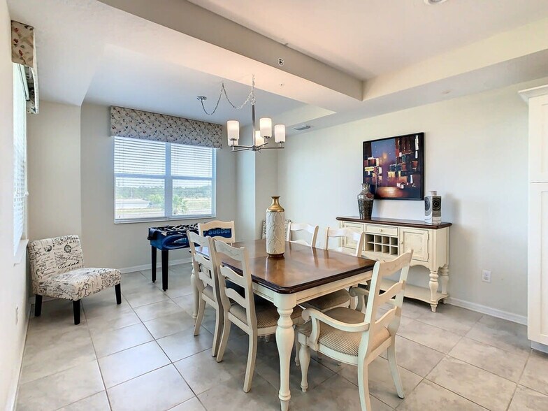 Building Photo - 4731 Clock Tower Dr