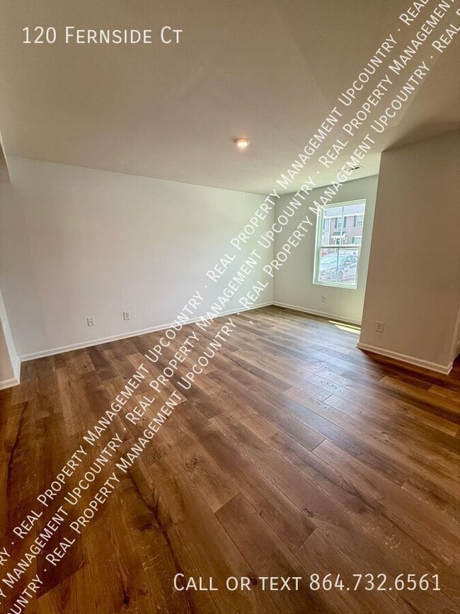 Building Photo - 120 Fernside Ct