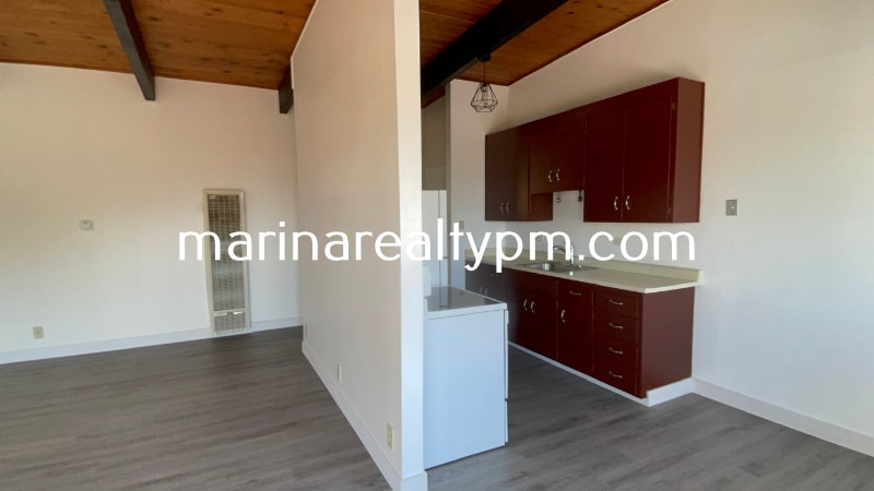 Building Photo - 129-191 Hilborn St