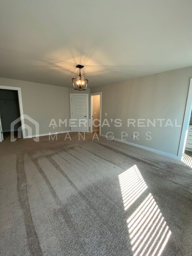 Building Photo - Home for Rent in Cullman, AL!!! Available to View with a 48 hour notice!!