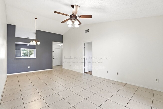 Building Photo - 917 Pebble Creek Cir