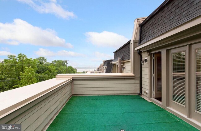 Building Photo - 603 Overlook Park Dr