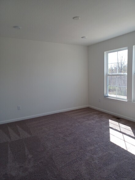 Building Photo - 6245 Browning Trl