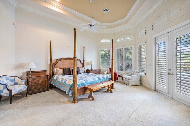 Building Photo - 1831 Sabal Palm Dr