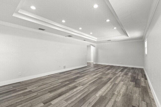 Building Photo - Home For Rent in Fortuna Park WITH A POOL!