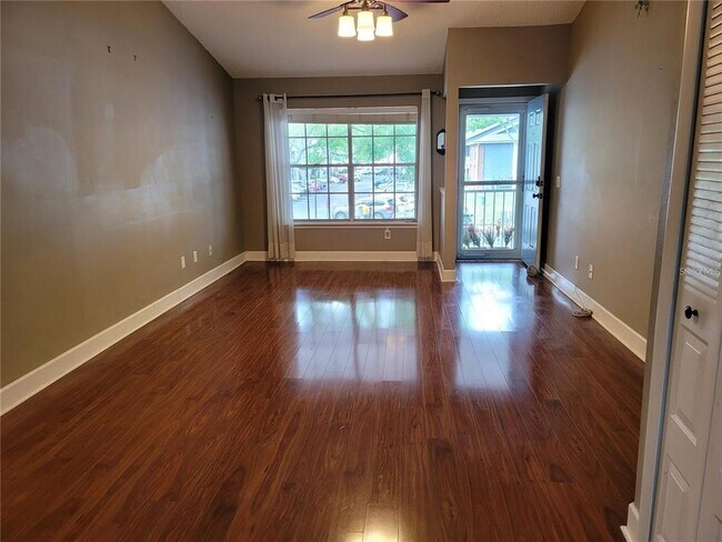 Building Photo - 5477 Lake Margaret Dr