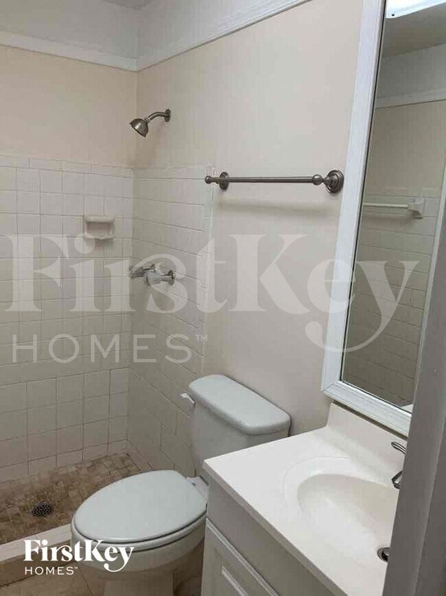 Building Photo - 8410 NW 27th Pl