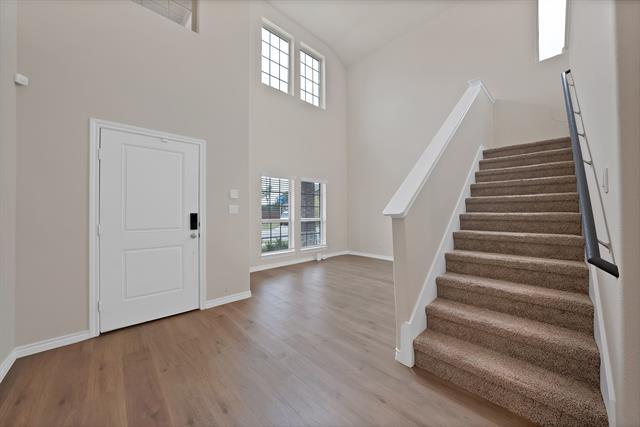 Building Photo - 7432 Seton Pl